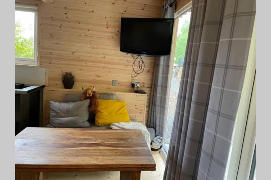 Coorie Doon Cabin! Great Scottish Welcome フォート・オーガスタス エクステリア 写真
