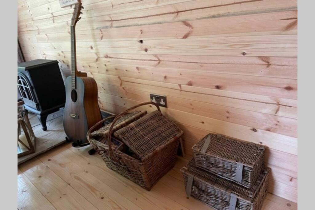 Coorie Doon Cabin! Great Scottish Welcome フォート・オーガスタス エクステリア 写真
