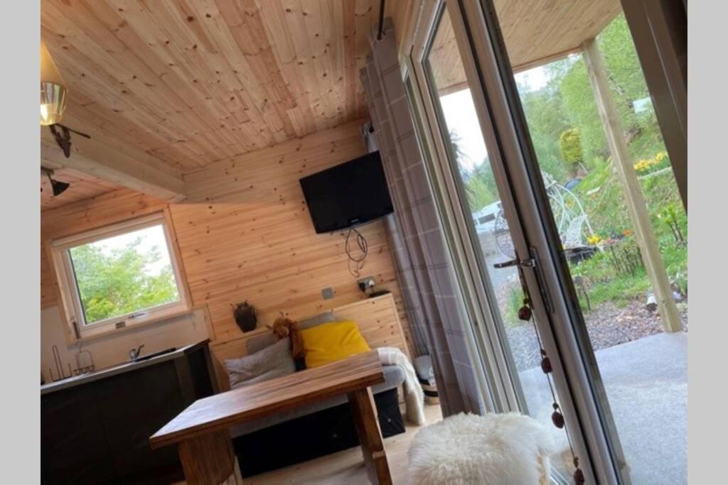 Coorie Doon Cabin! Great Scottish Welcome フォート・オーガスタス エクステリア 写真